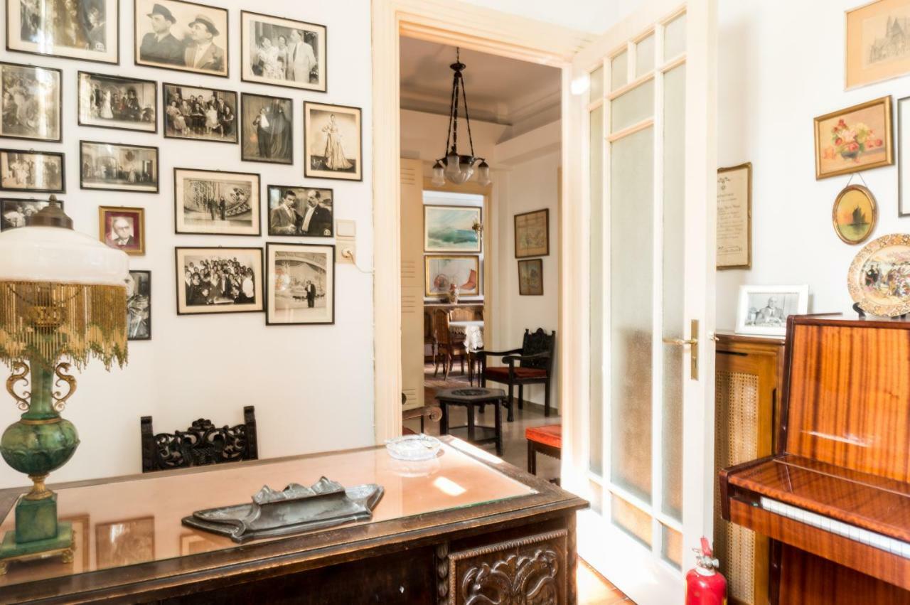 Ferienwohnung Plaka Vintage Athen Exterior foto